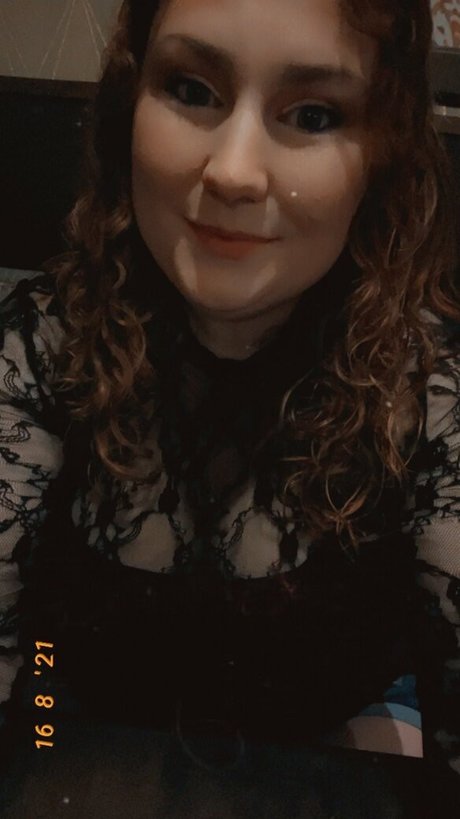 bitchybombshell best star img